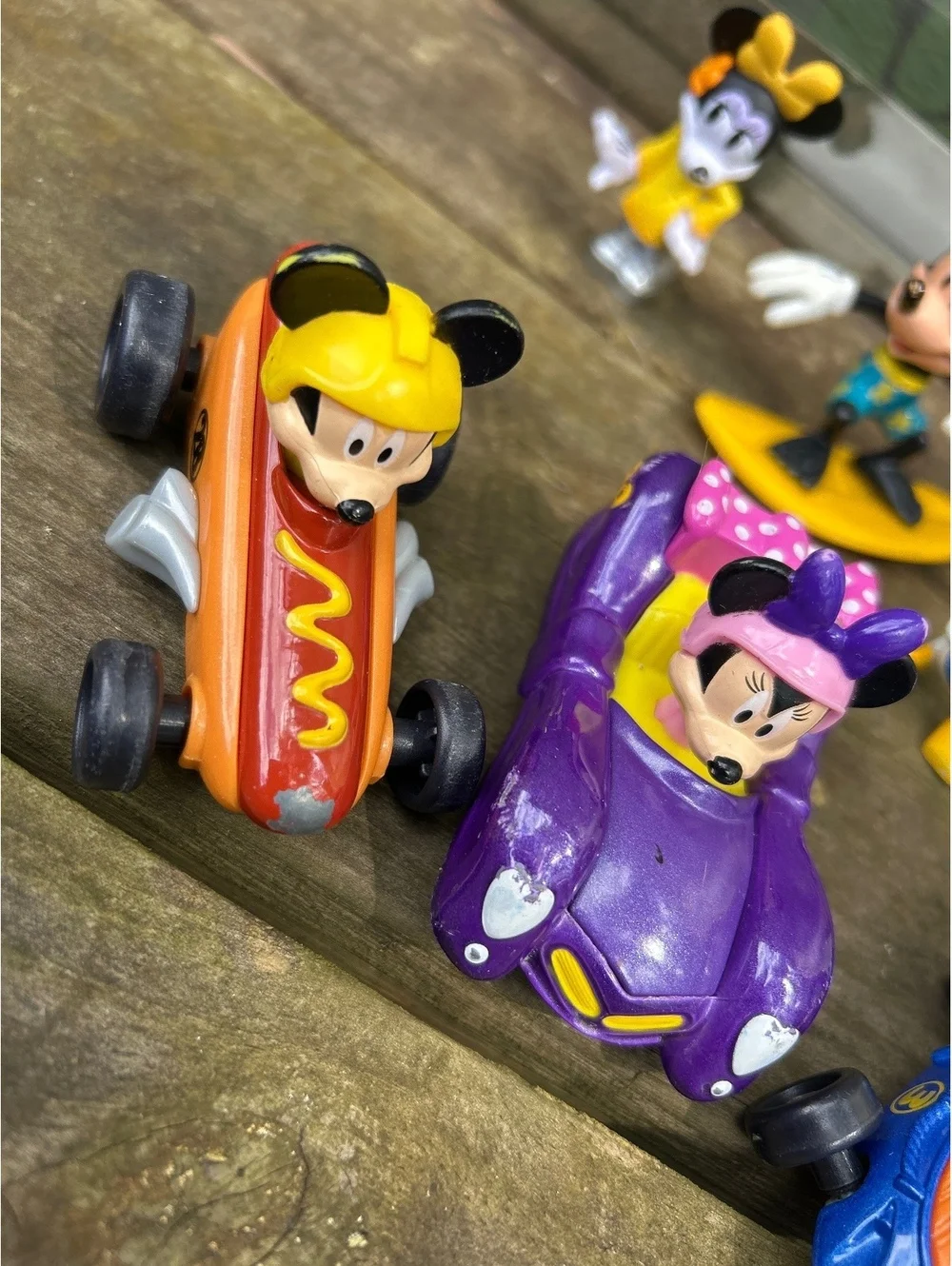 Disney Mickey Mouse and Friends Miniature Toy Cars Set